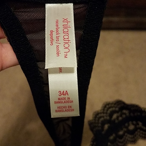 Lacy bra - Picture 4 of 4